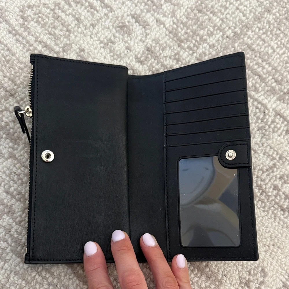 Kate Spade Wallet - Picture 2 of 3